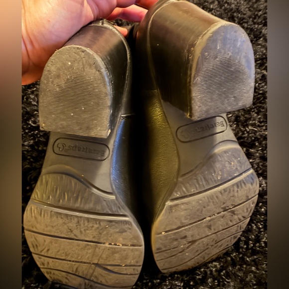 BareTraps Black Heeled Boots - Picture 6 of 6